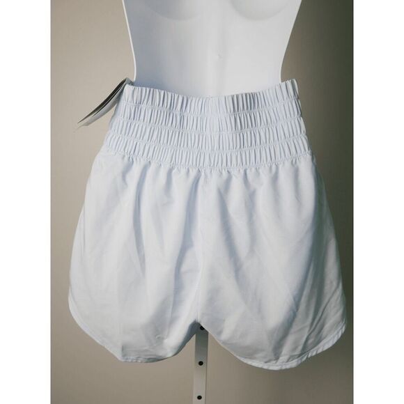 Nike One Women's Dri-FIT Ultra High-Waisted 3" Brief-Lined Shorts Armori Blue L - Picture 3 of 9